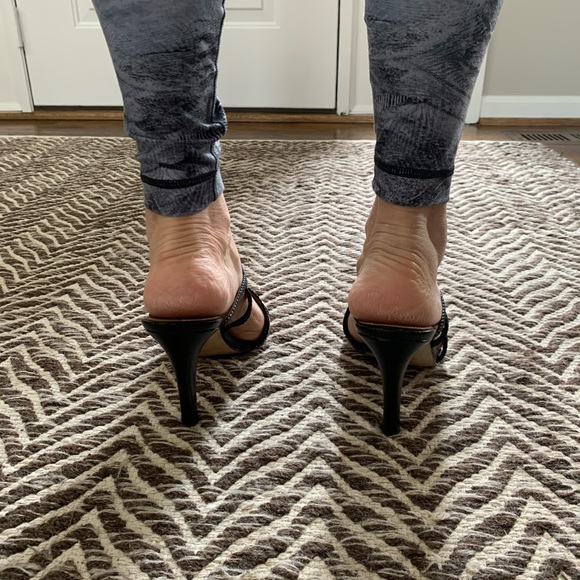 Tahari Heel Sandals - Picture 3 of 8